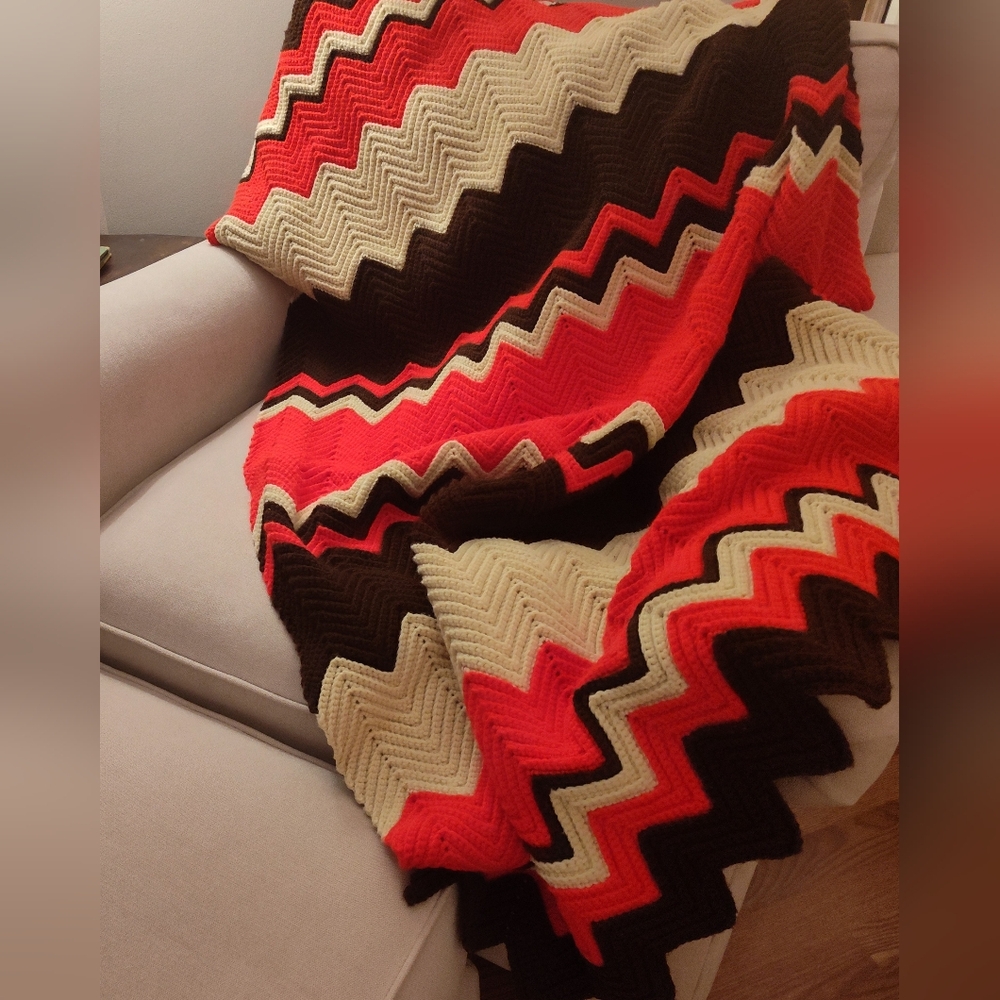 Vintage 70s Chevron Hand Knitted Afghan Blanket Cabin Core Granny Grandma Red